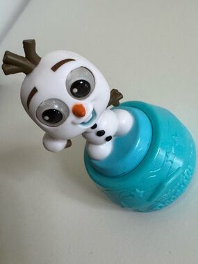 Disney doorables micro motions Olaf